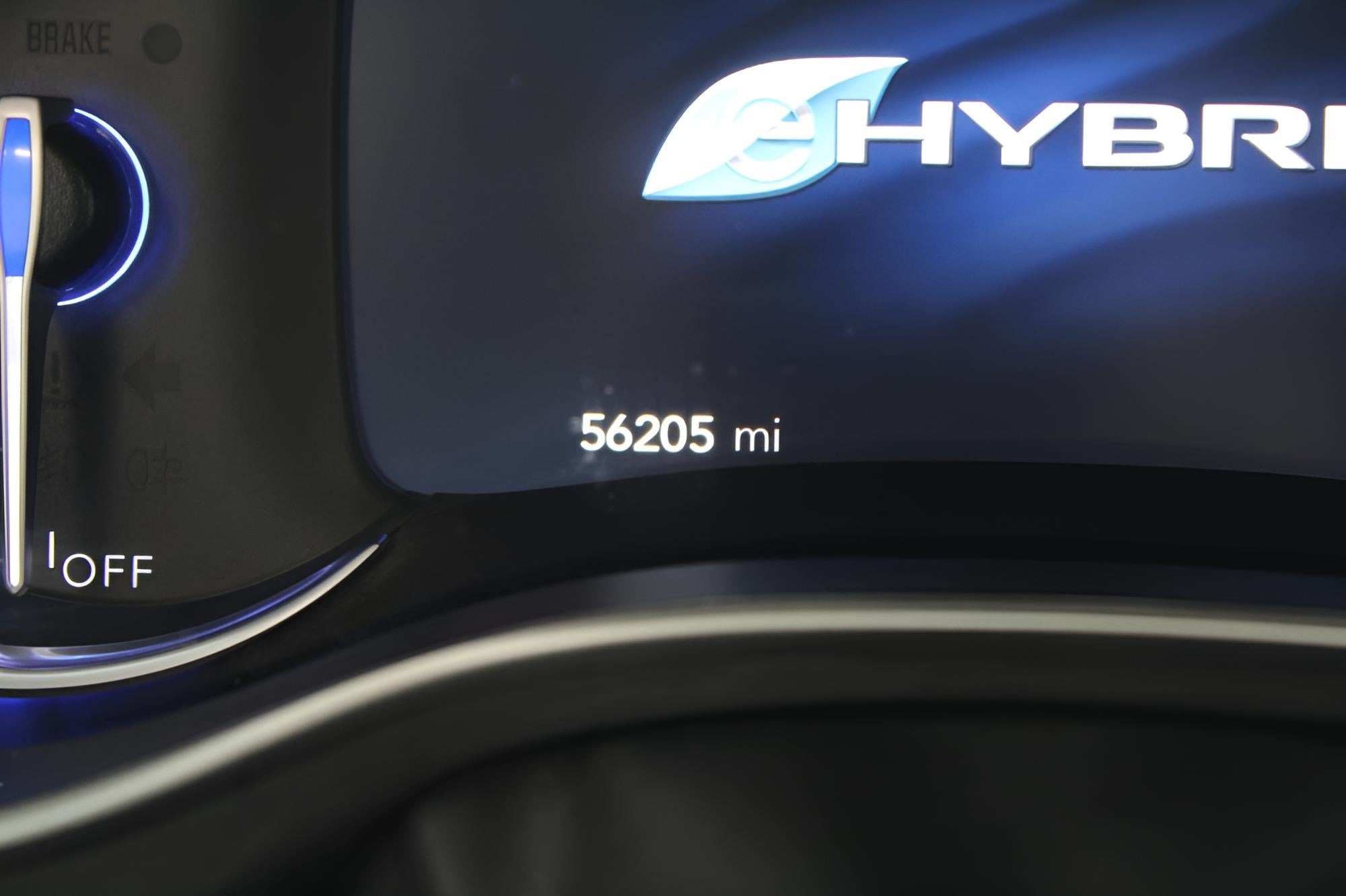 2022 Chrysler Pacifica Hybrid Touring L FWD