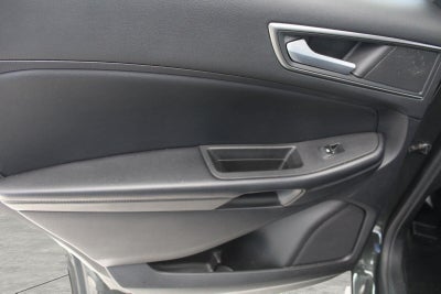 2022 Ford Edge SE AWD