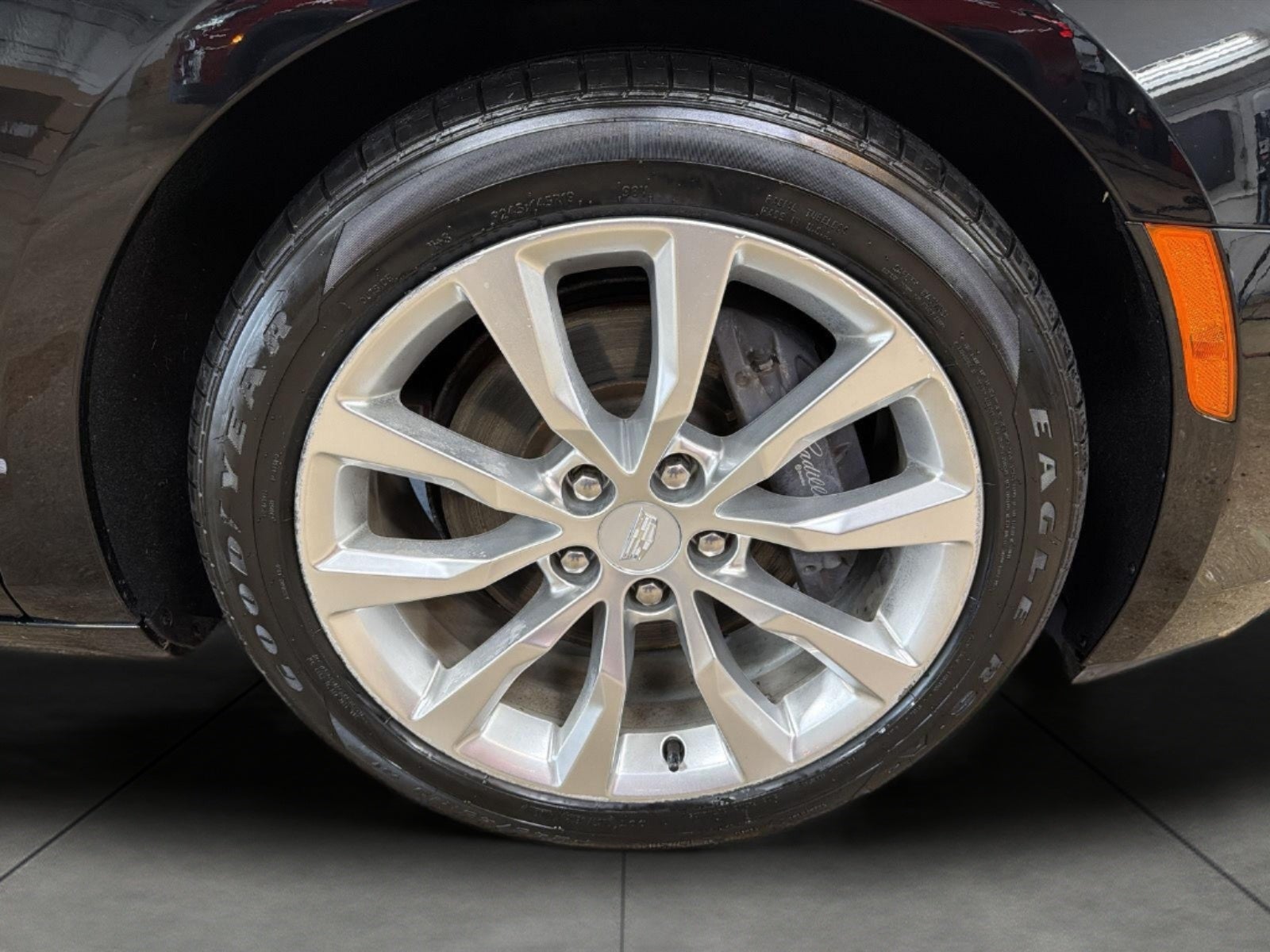 2017 Cadillac XTS 4dr Sdn Luxury AWD