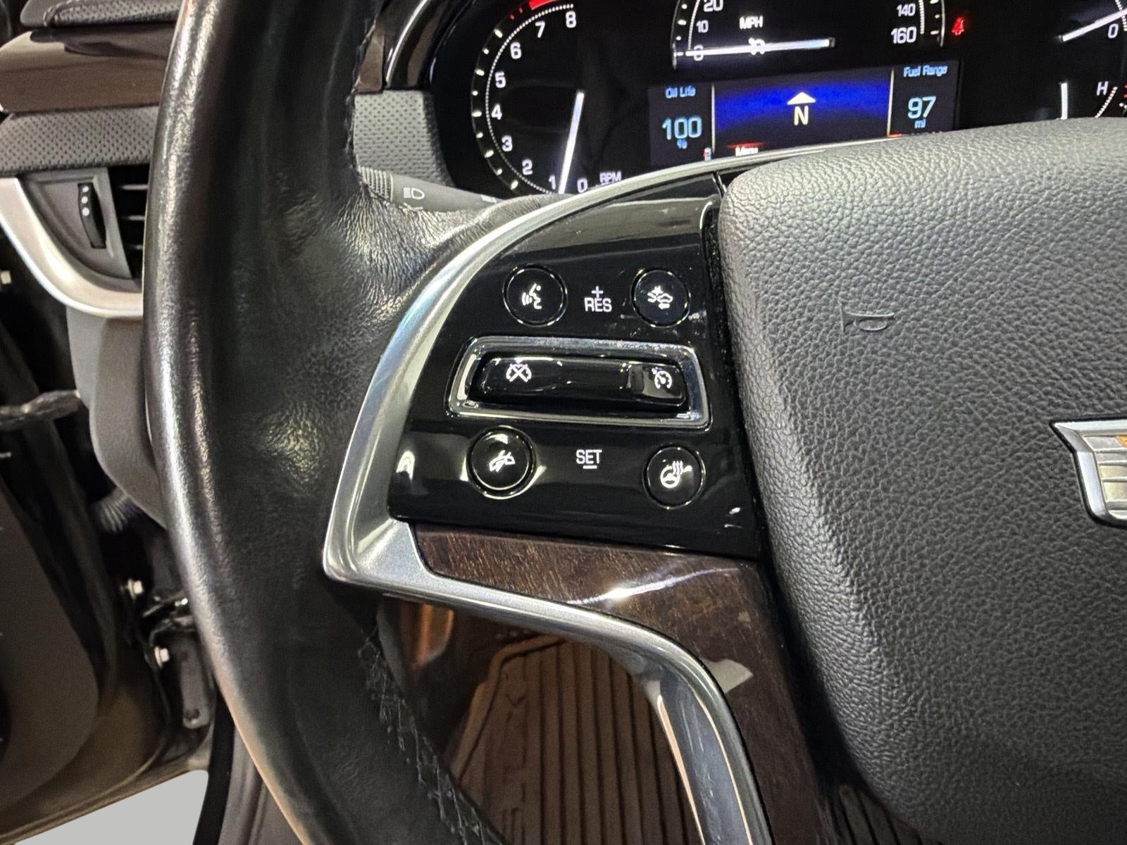 2017 Cadillac XTS 4dr Sdn Luxury AWD