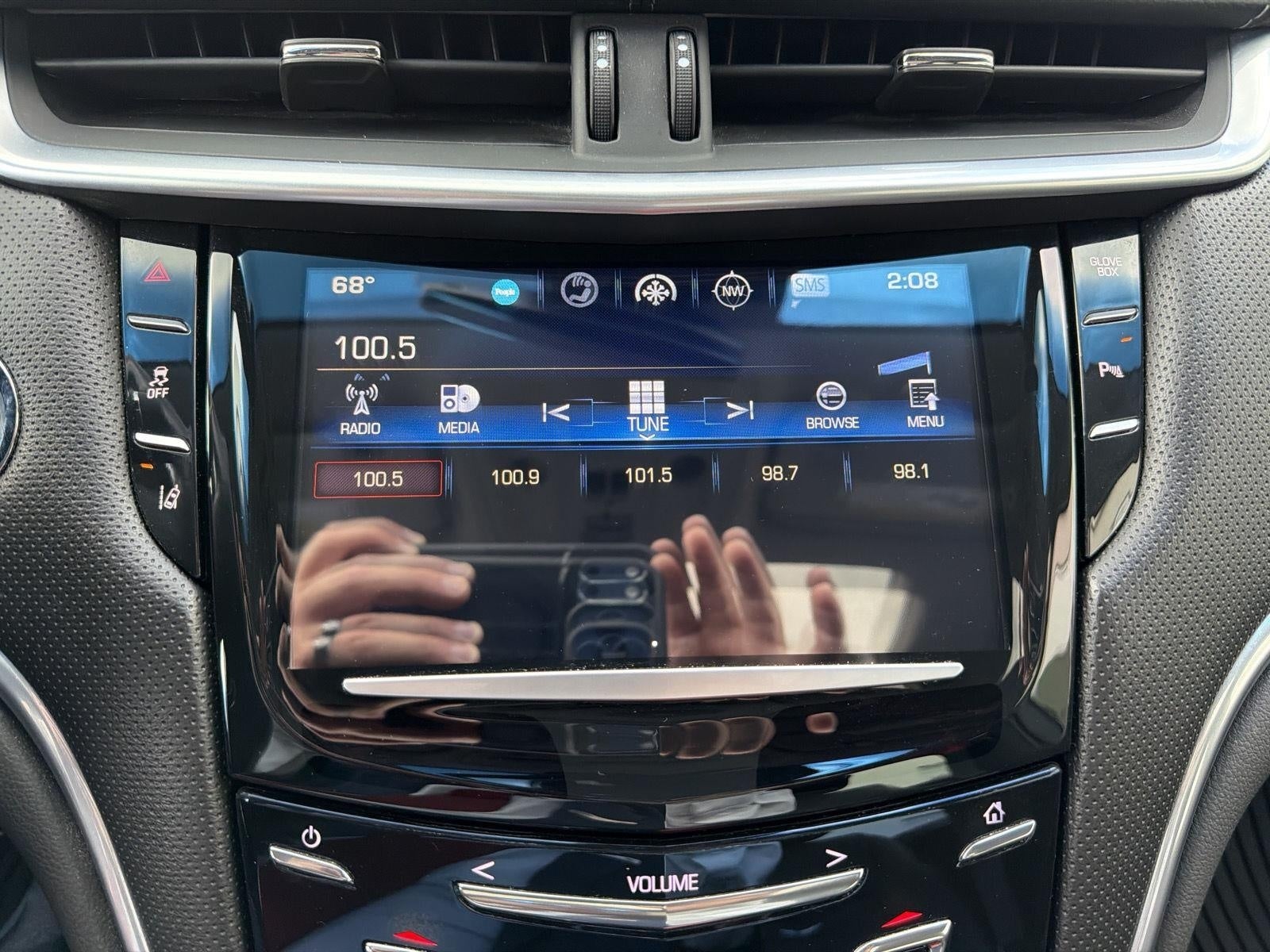 2017 Cadillac XTS 4dr Sdn Luxury AWD