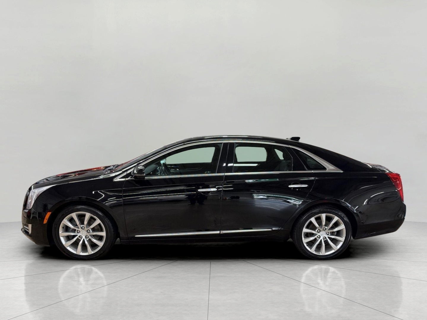 2017 Cadillac XTS 4dr Sdn Luxury AWD