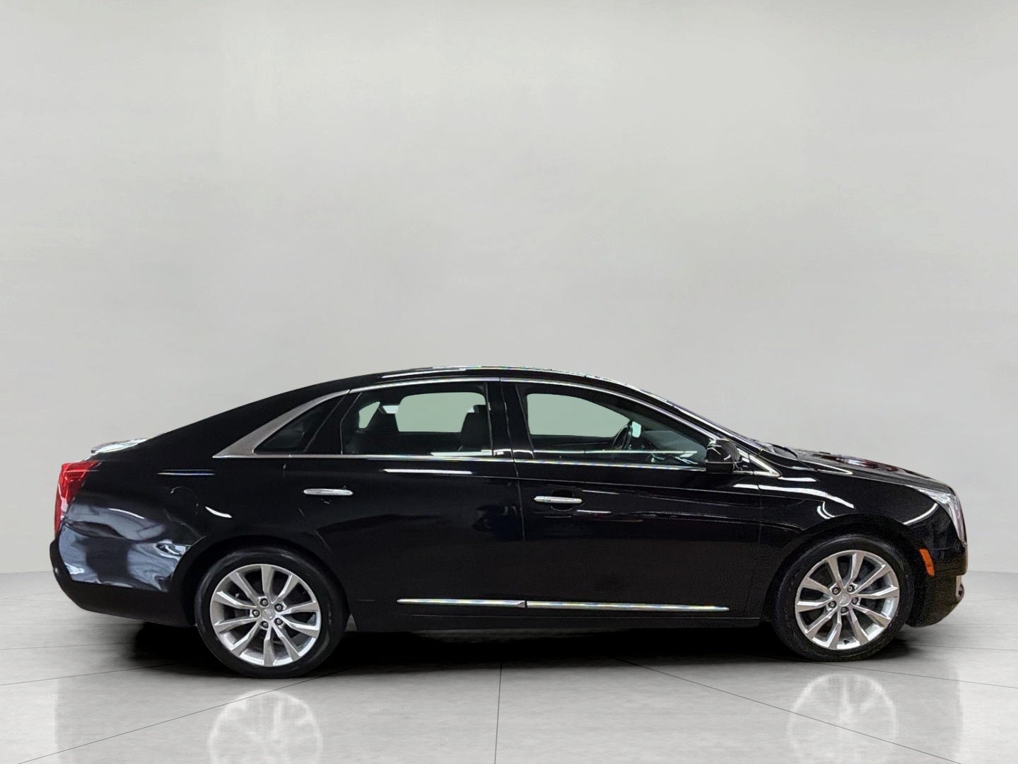 2017 Cadillac XTS 4dr Sdn Luxury AWD