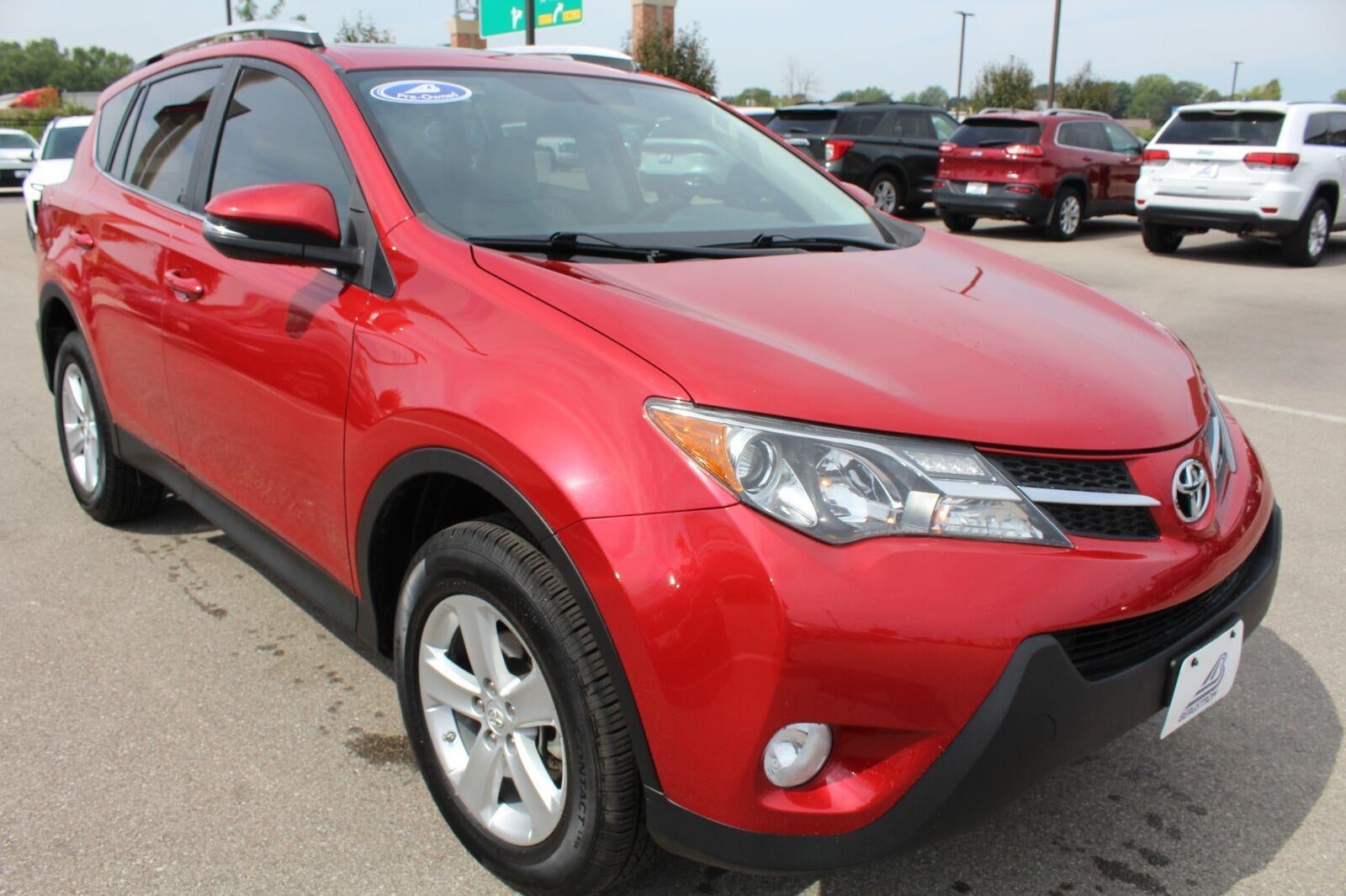 2014 Toyota RAV4 FWD 4dr XLE