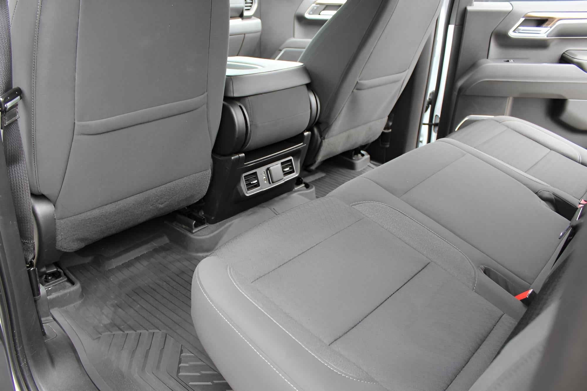 2023 Chevrolet Silverado 1500 4WD Crew Cab 147 LT Trail Boss