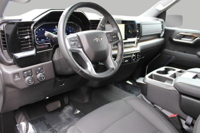 2023 Chevrolet Silverado 1500 4WD Crew Cab 147 LT Trail Boss