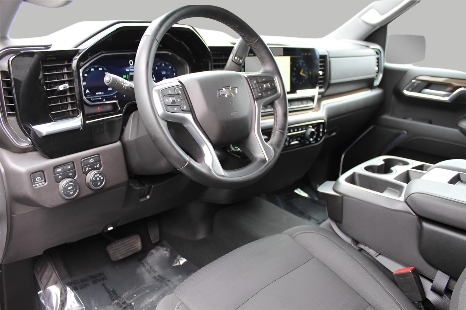 2023 Chevrolet Silverado 1500 4WD Crew Cab 147 LT Trail Boss
