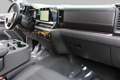 2023 Chevrolet Silverado 1500 4WD Crew Cab 147 LT Trail Boss