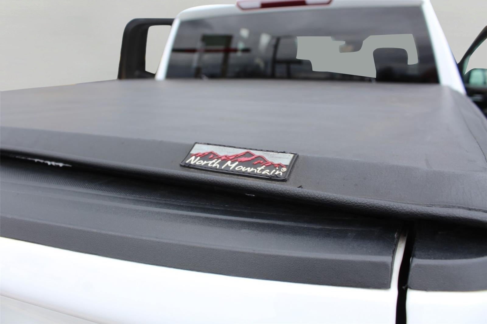 2023 Chevrolet Silverado 1500 4WD Crew Cab 147 LT Trail Boss