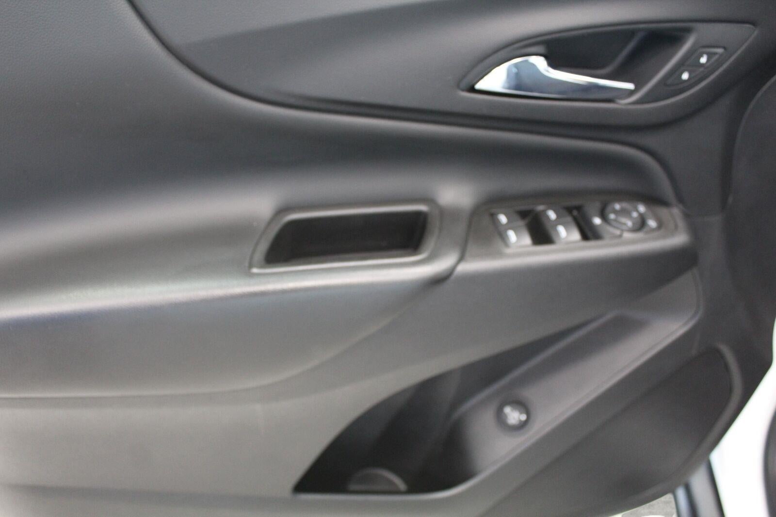 2021 Chevrolet Equinox FWD 4dr LT w/1LT