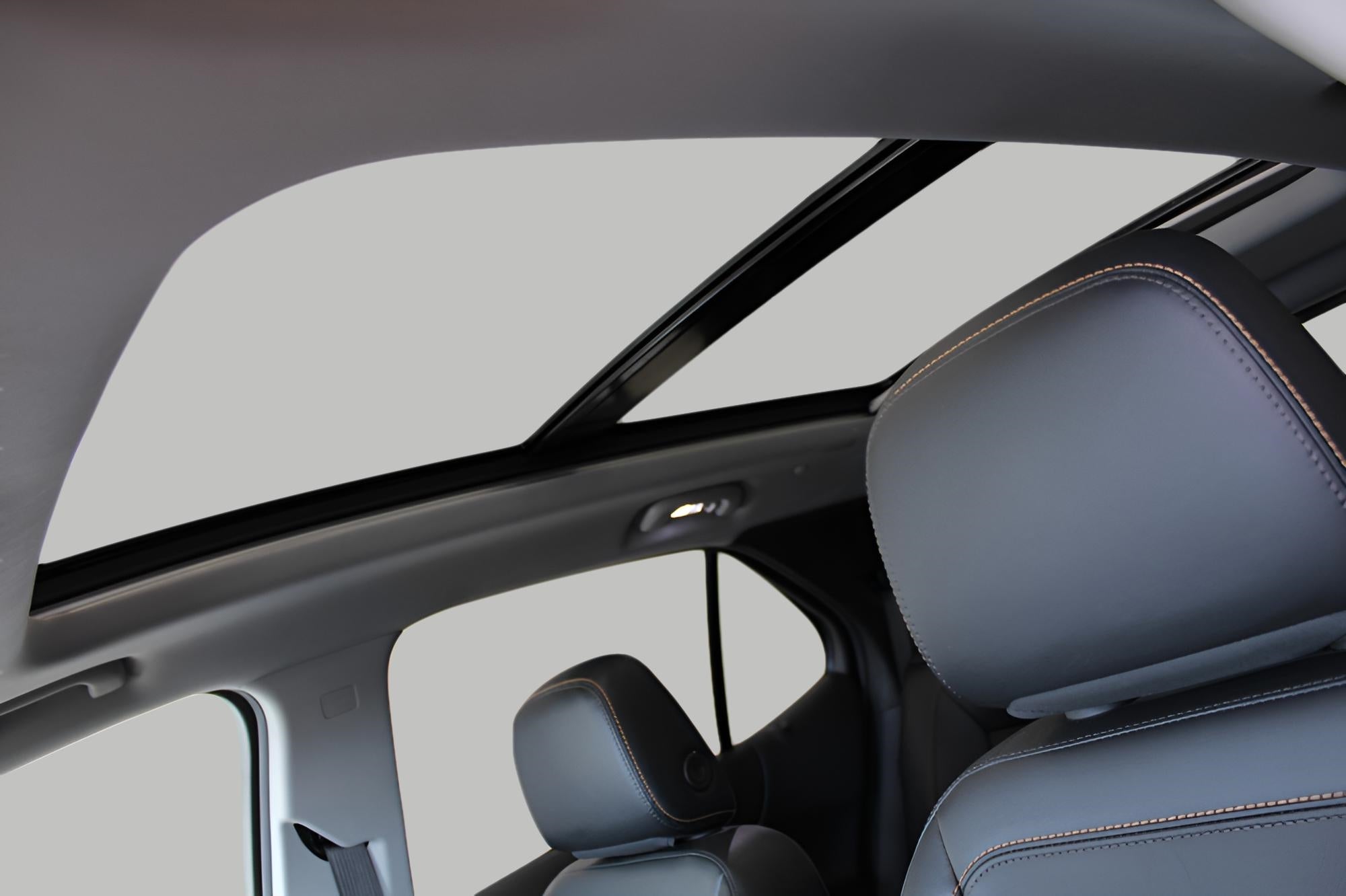 2023 Chevrolet Equinox AWD 4dr Premier