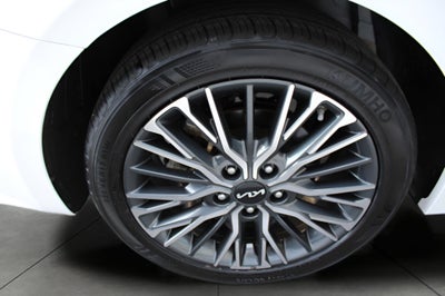 2024 Kia Forte GT-Line IVT
