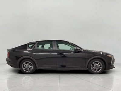 2025 Kia K4 LXS FWD