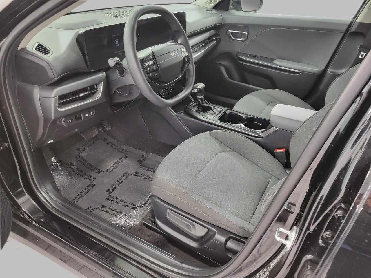 2025 Kia K4 LXS FWD