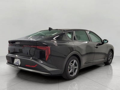 2025 Kia K4 LXS FWD