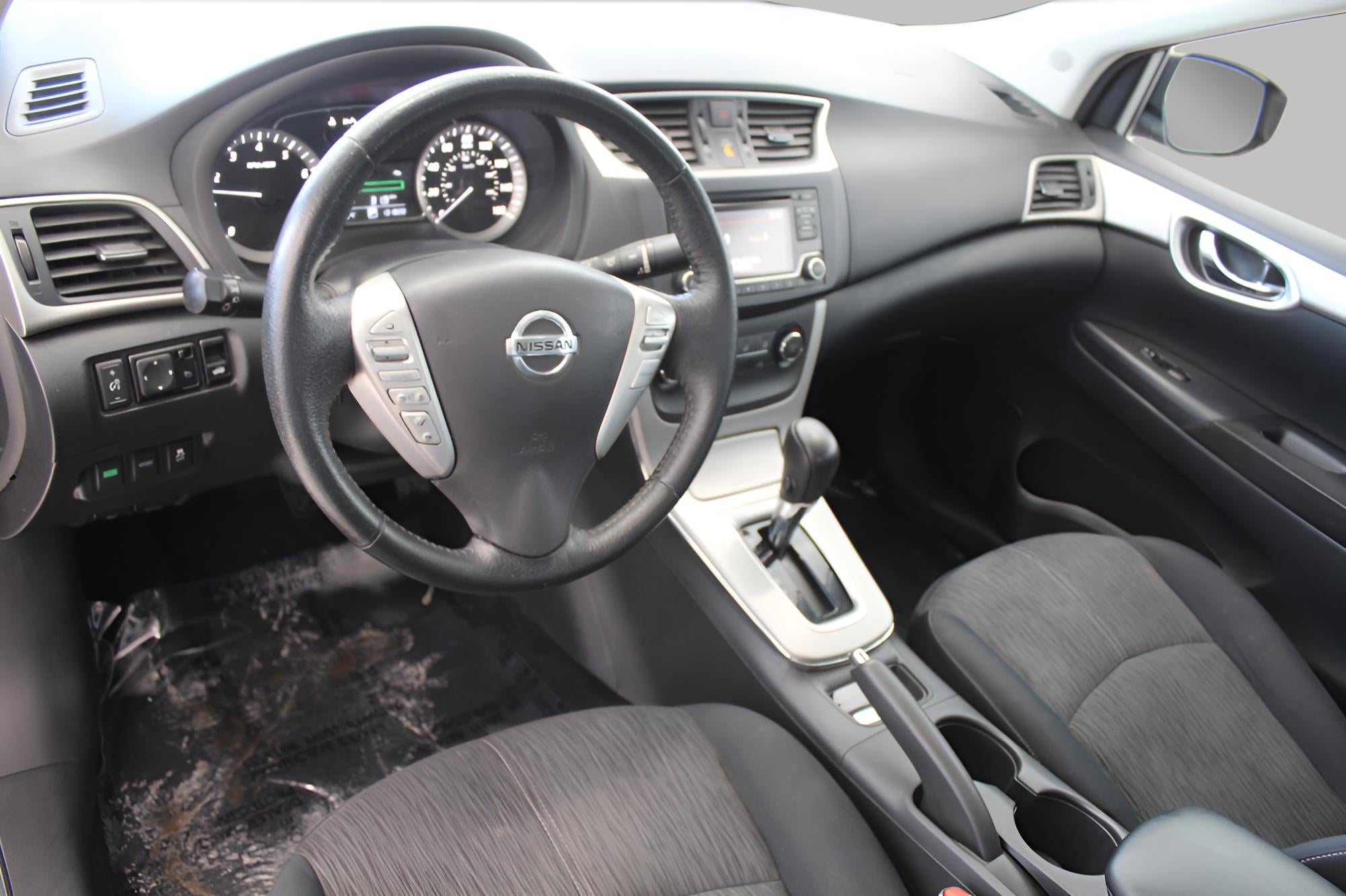 2015 Nissan Sentra 4dr Sdn I4 CVT SV