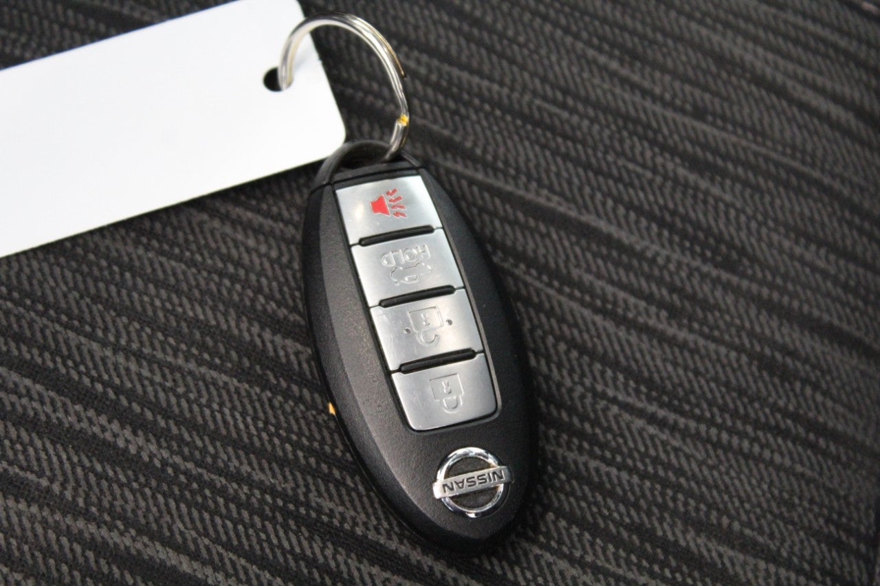 2015 Nissan Sentra 4dr Sdn I4 CVT SV