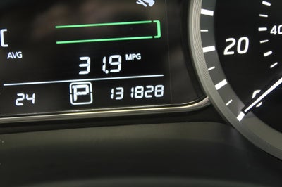 2015 Nissan Sentra 4dr Sdn I4 CVT SV