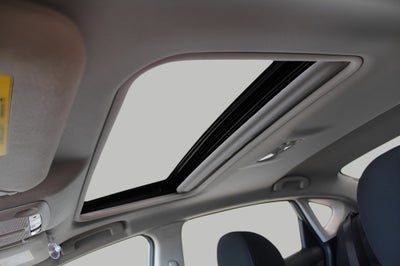 2015 Nissan Sentra 4dr Sdn I4 CVT SV