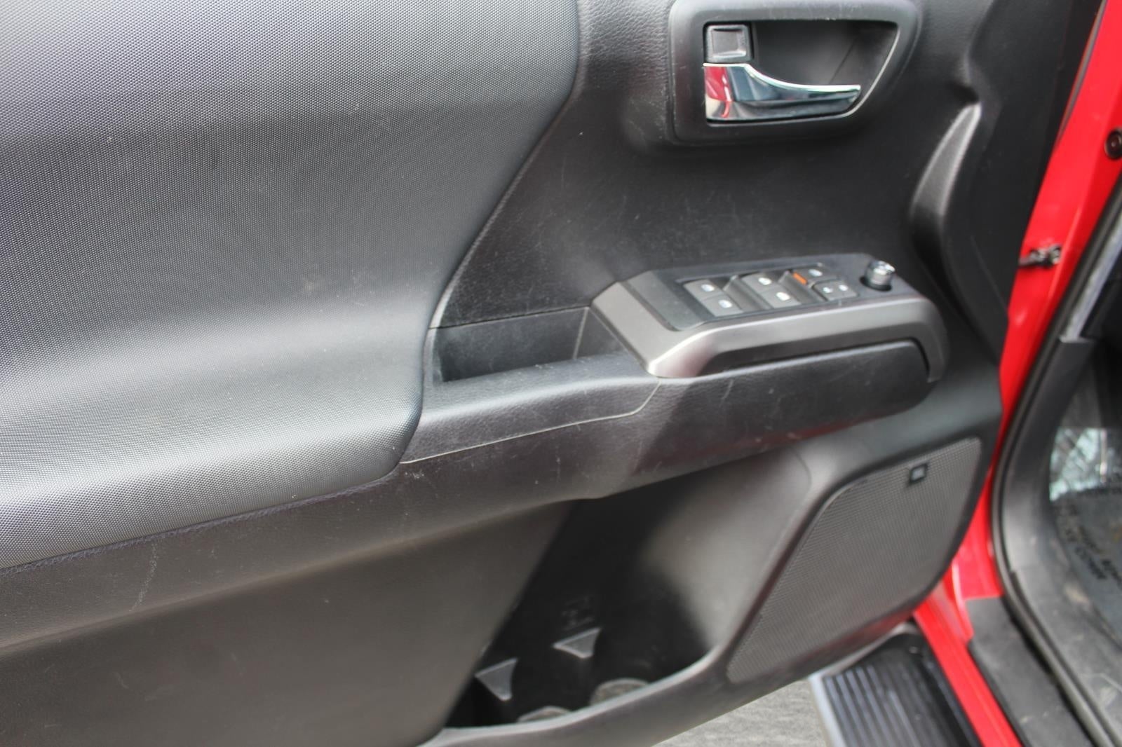 2021 Toyota Tacoma 4WD TRD Sport Double Cab 6' Bed V6 AT