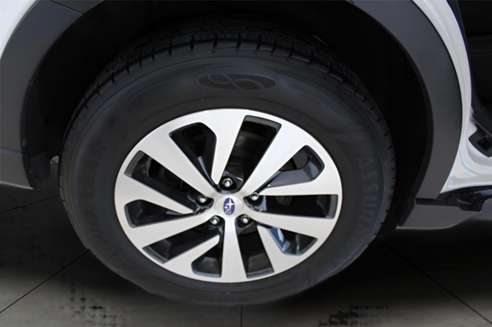 2020 Subaru Outback Premium CVT