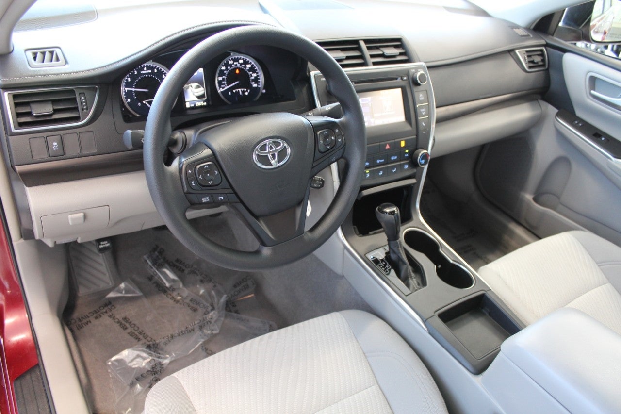 2017 Toyota CAMRY SEDAN