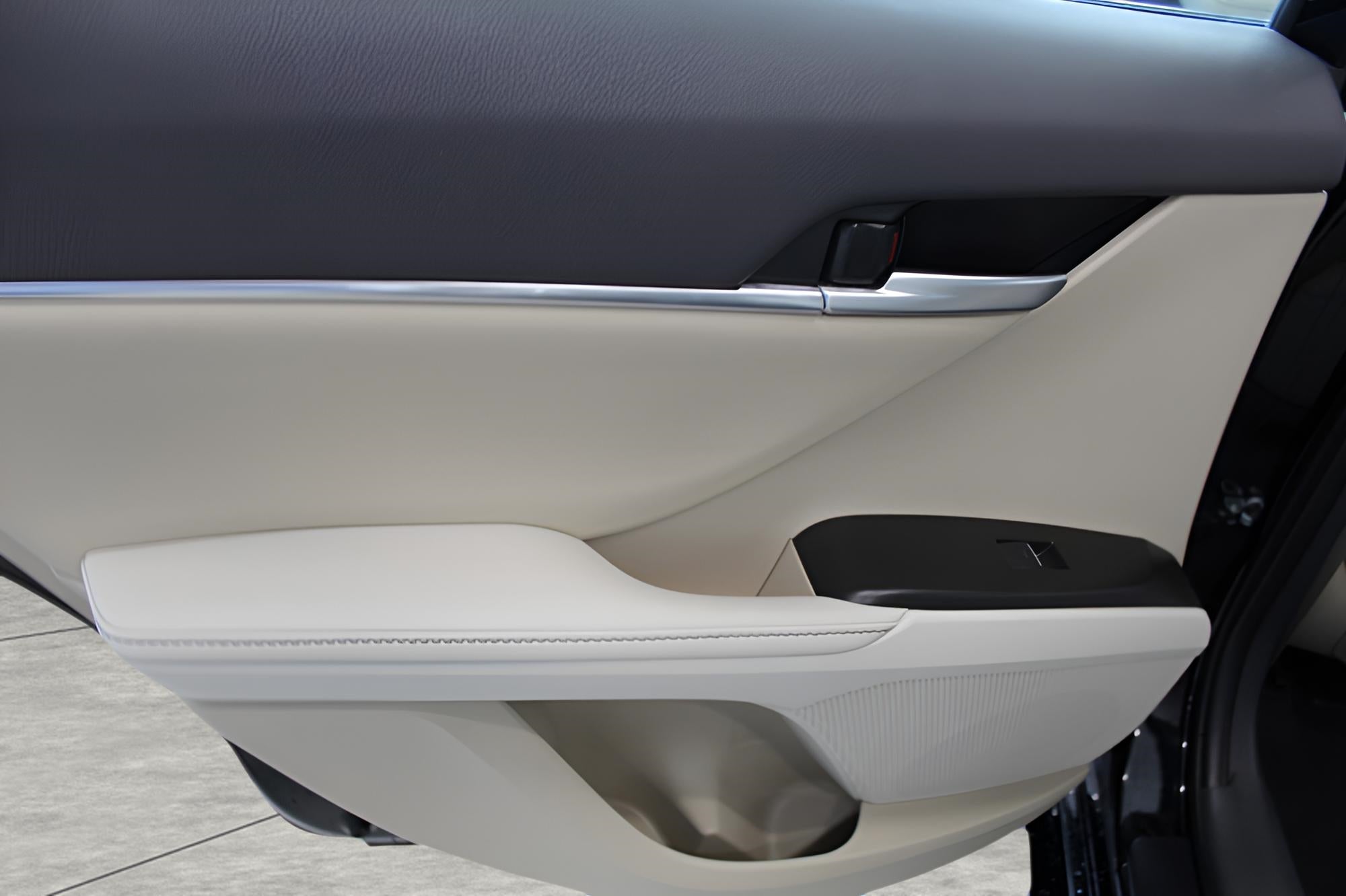 2024 Toyota Camry XLE Auto AWD