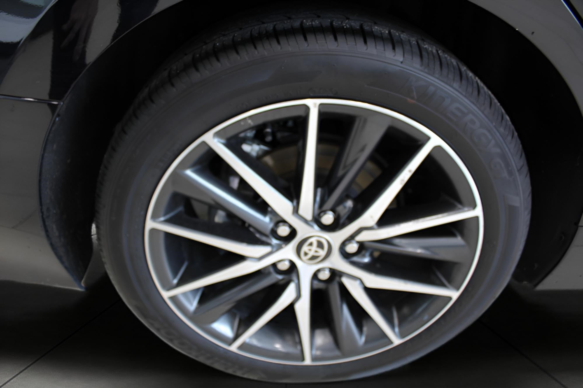 2024 Toyota Camry XLE Auto AWD
