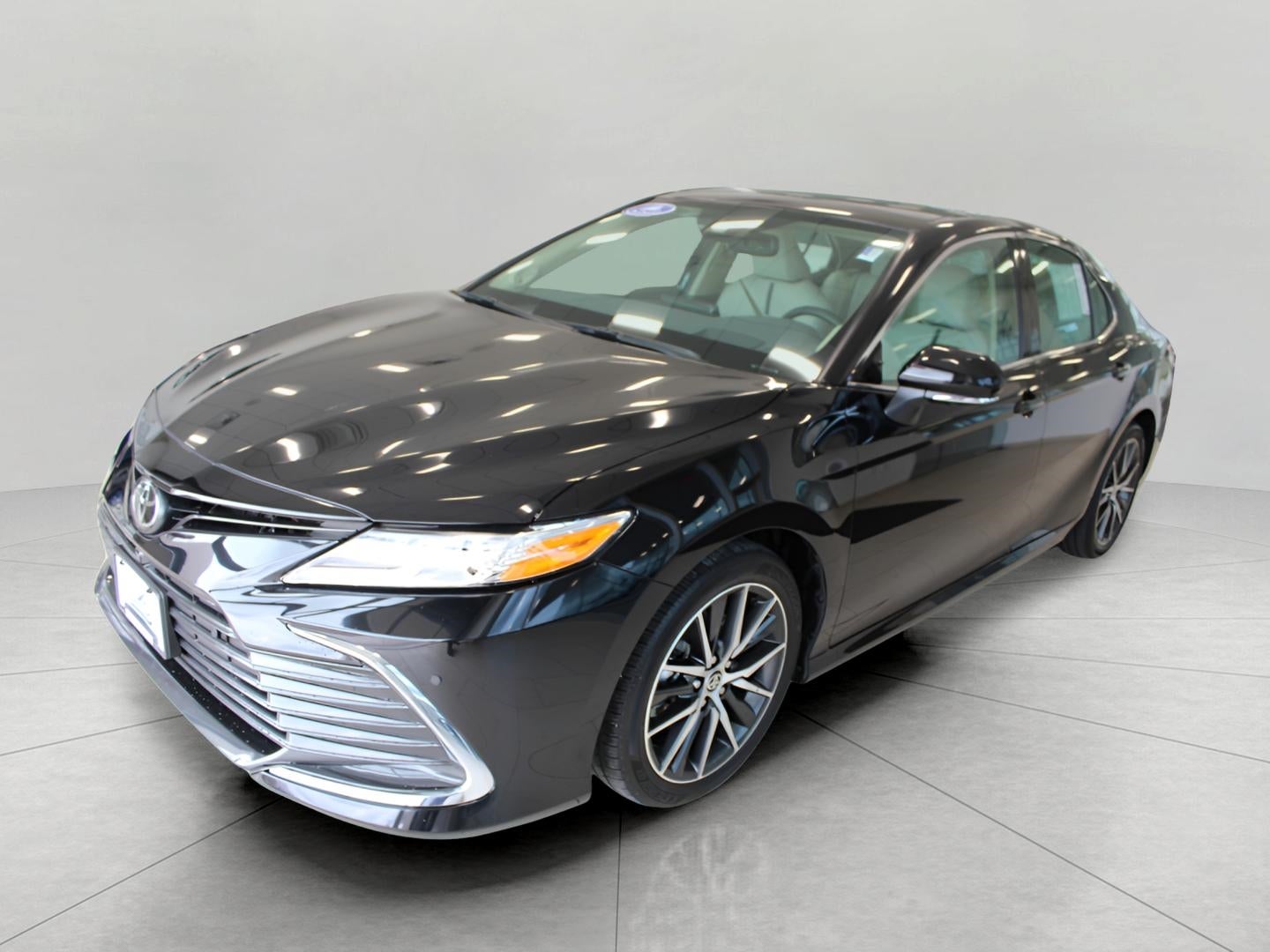 2024 Toyota Camry XLE Auto AWD