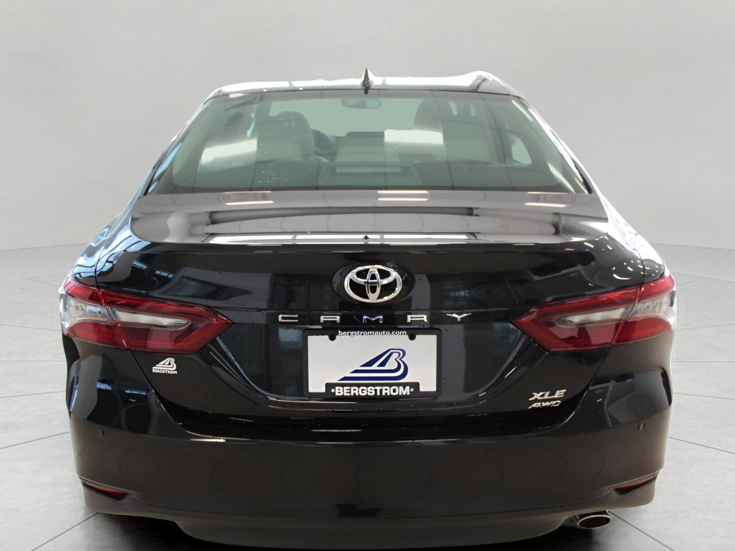 2024 Toyota Camry XLE Auto AWD