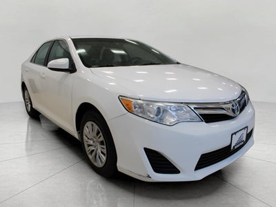 2014 Toyota Camry 4dr Sdn I4 Auto LE