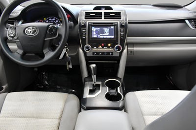 2014 Toyota Camry 4dr Sdn I4 Auto LE