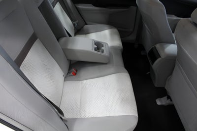 2014 Toyota Camry 4dr Sdn I4 Auto LE