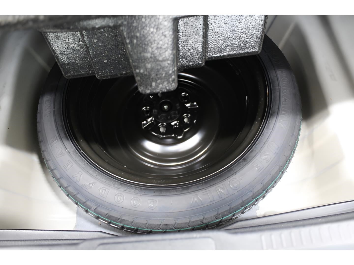 2014 Toyota Camry 4dr Sdn I4 Auto LE