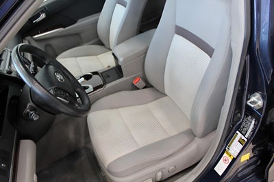 2014 Toyota CAMRY SEDAN