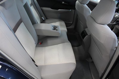 2014 Toyota CAMRY SEDAN