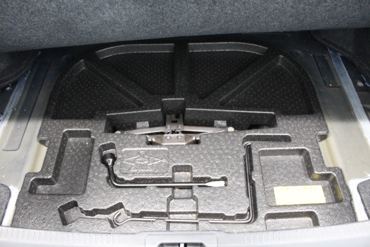 2014 Toyota CAMRY SEDAN