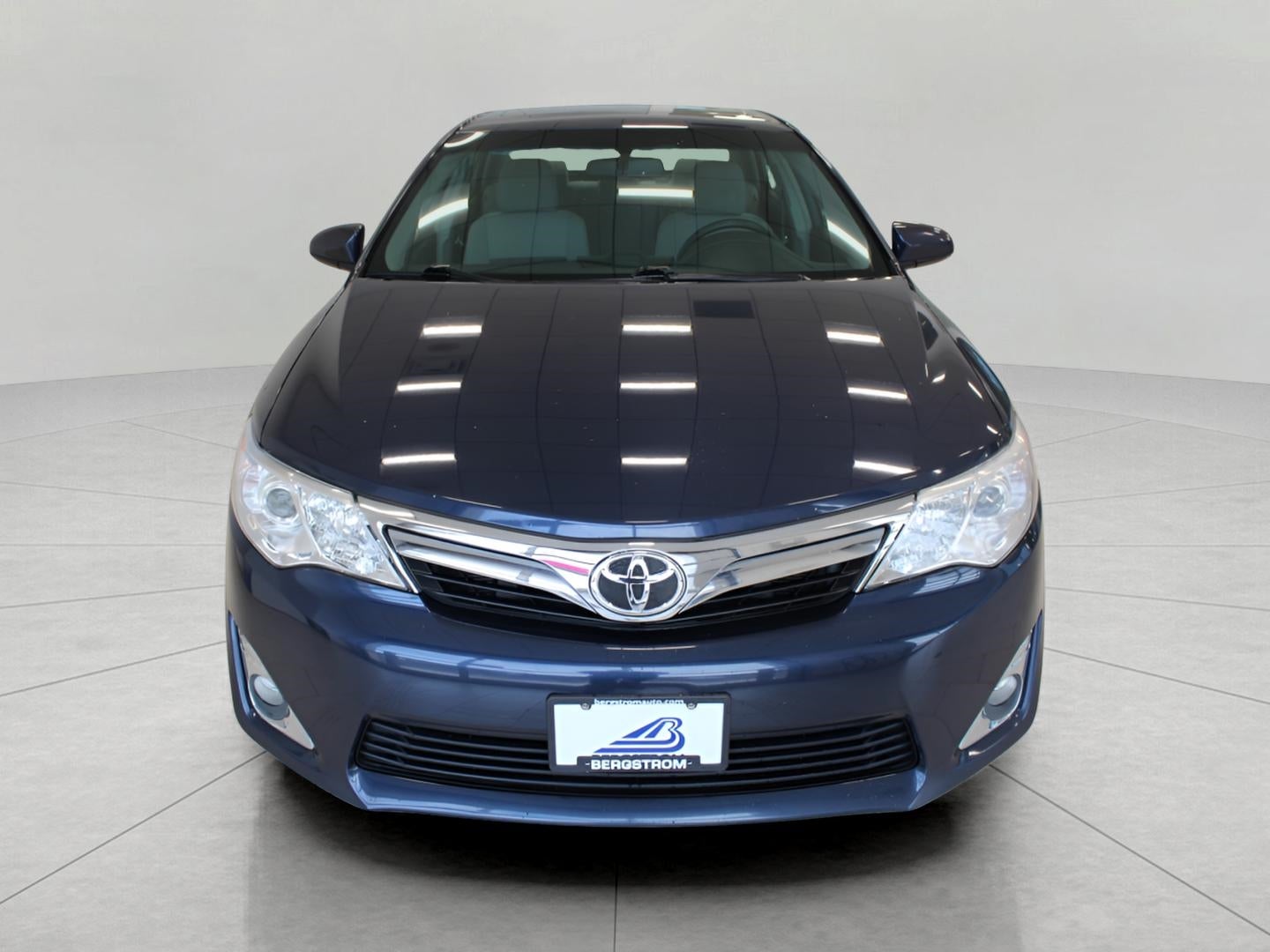 2014 Toyota CAMRY SEDAN