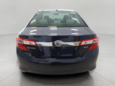 2014 Toyota CAMRY SEDAN