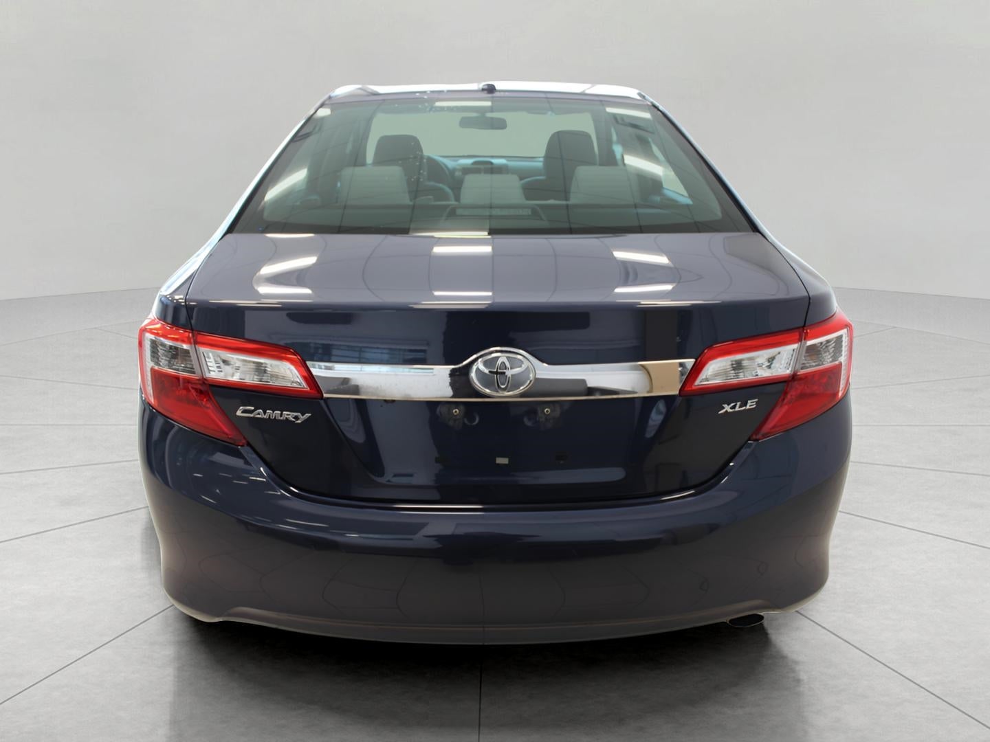 2014 Toyota CAMRY SEDAN