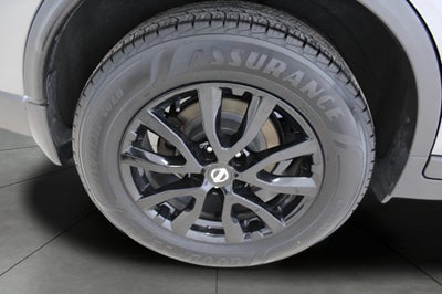 2017 Nissan Rogue AWD SV