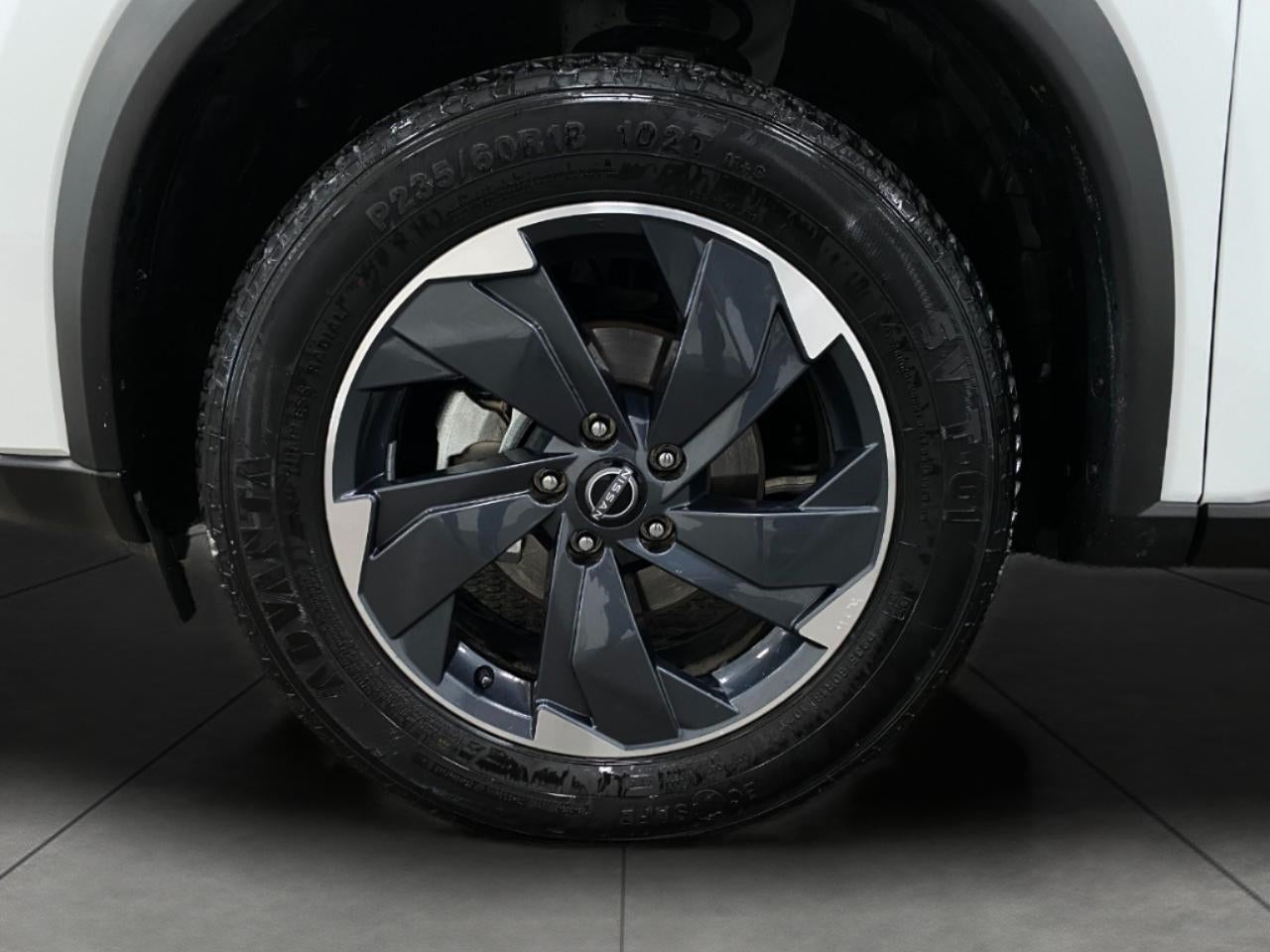 2024 Nissan Rogue AWD SV