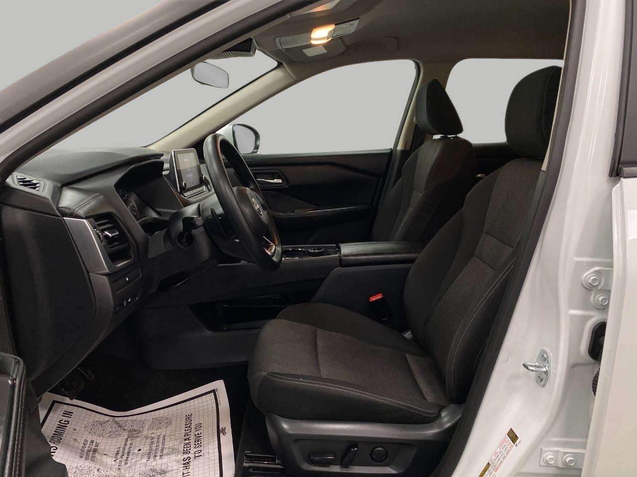 2024 Nissan Rogue AWD SV