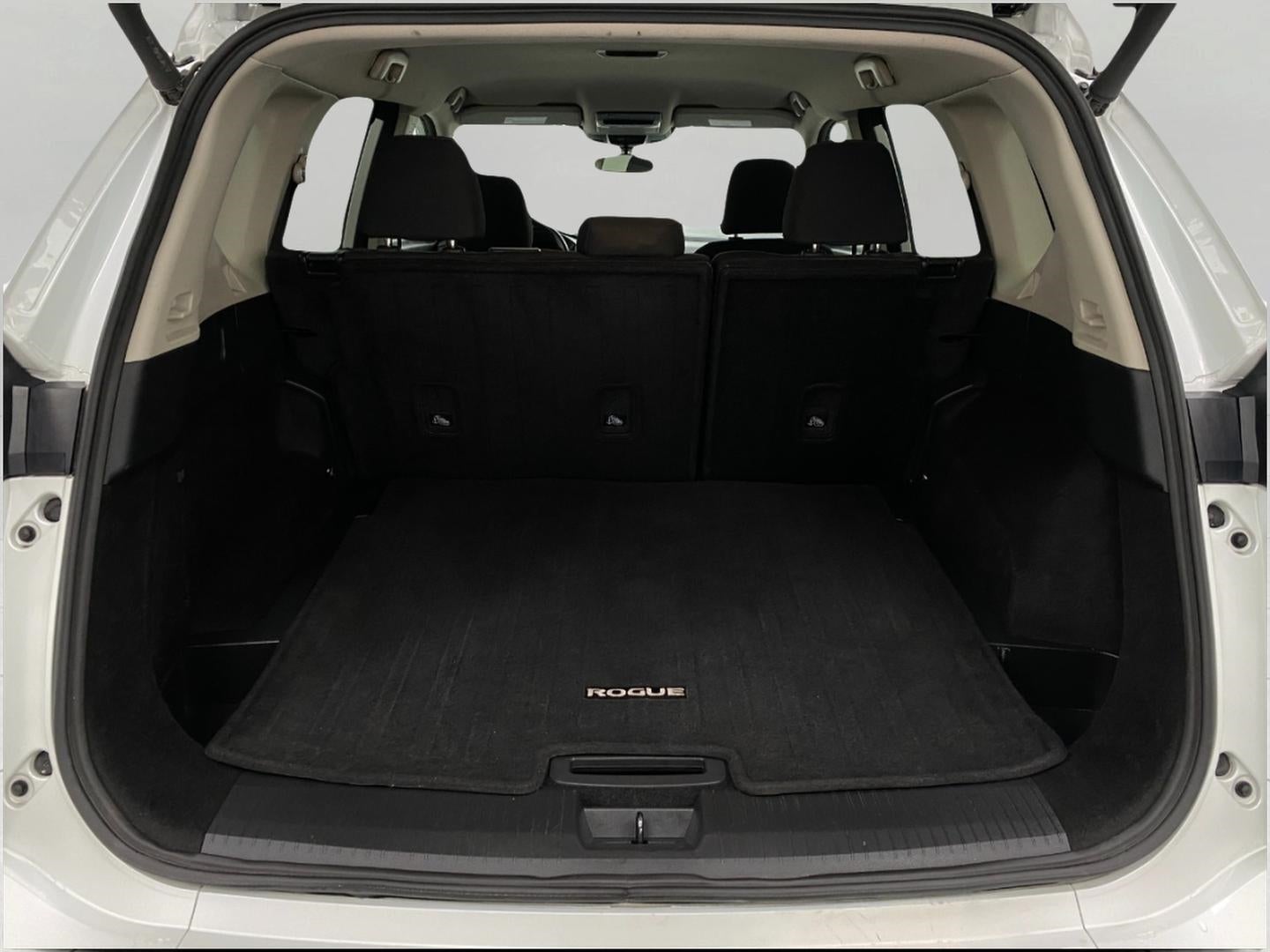 2024 Nissan Rogue AWD SV