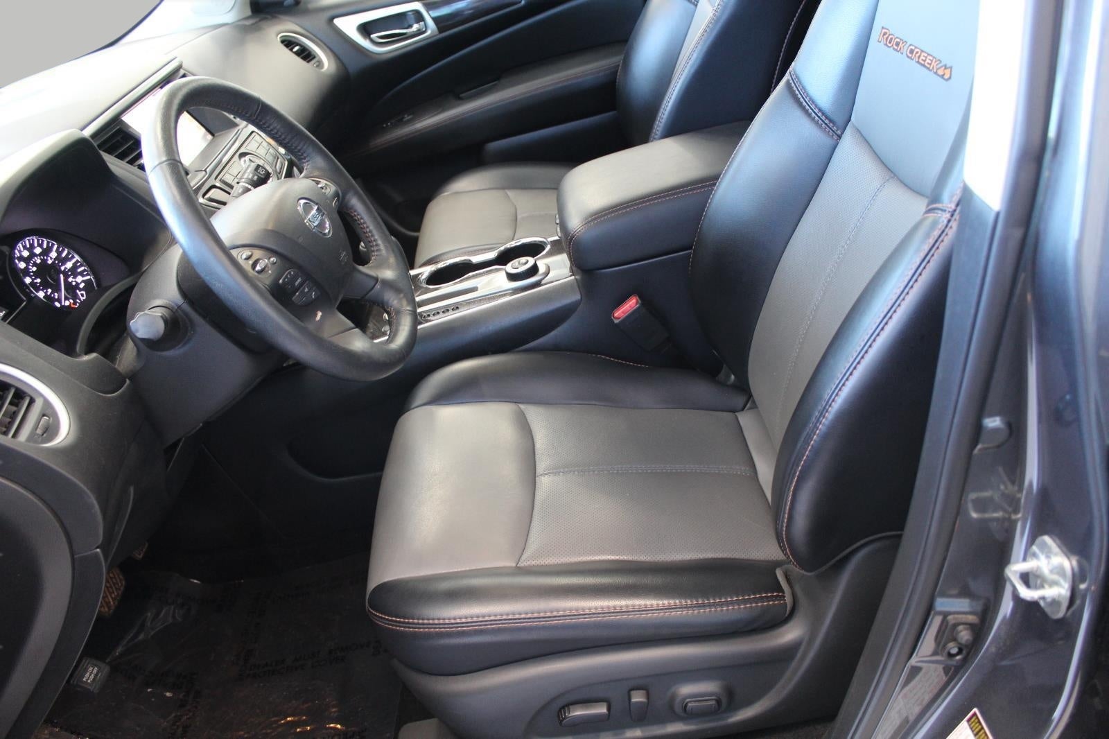 2019 Nissan Pathfinder 4x4 SL