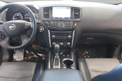 2019 Nissan Pathfinder 4x4 SL