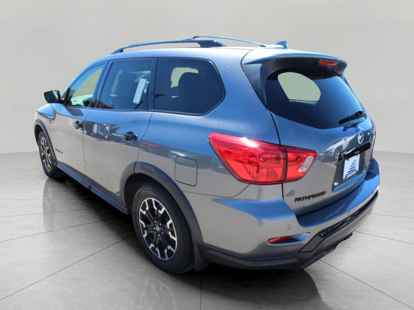 2019 Nissan Pathfinder 4x4 SL