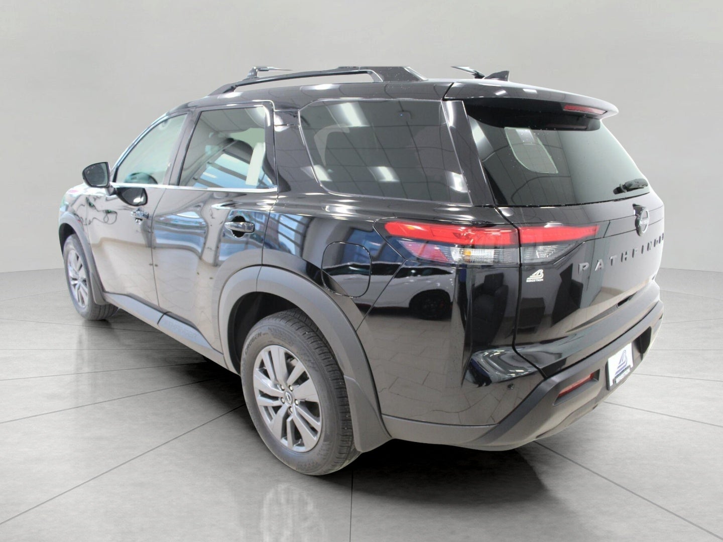 2026 Nissan Pathfinder SV 4WD