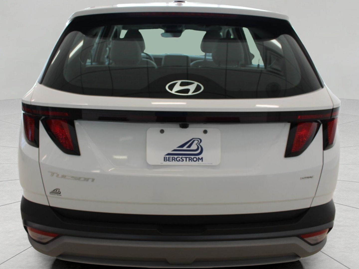 2025 Hyundai TUCSON SE AWD