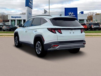 2026 Hyundai TUCSON SEL FWD